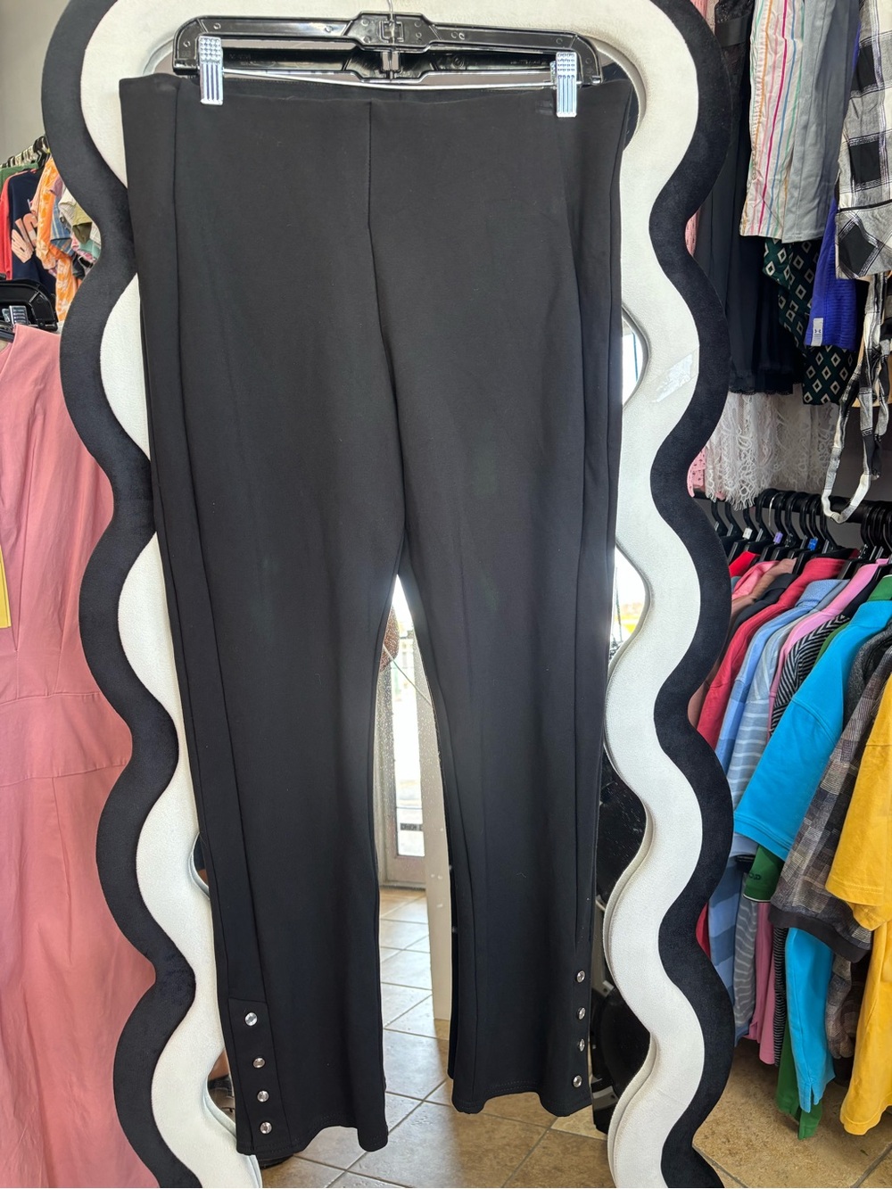 Investments women’s Black Leggings with Button Hem and Silver hardware